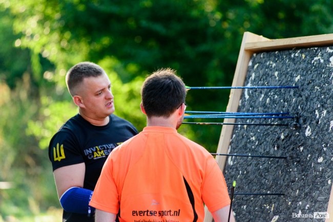 Єдина у Луцьку секція стрільби з лука провела перше відкрите тренування. ФОТО