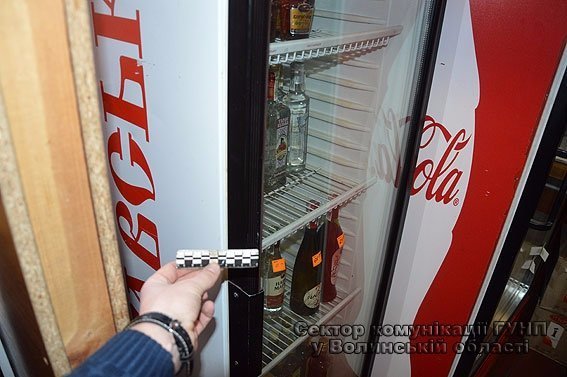 У Любешові неповнолітній попався на крадіжці. ФОТО