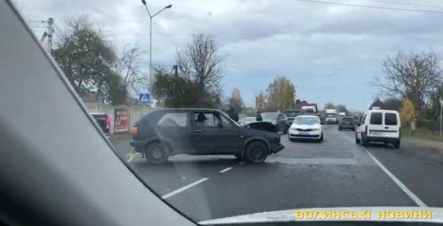 На трасі у Рованцях – аварія. ФОТО