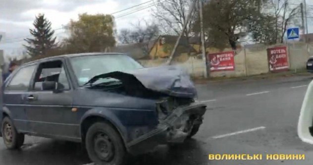 На трасі у Рованцях – аварія. ФОТО