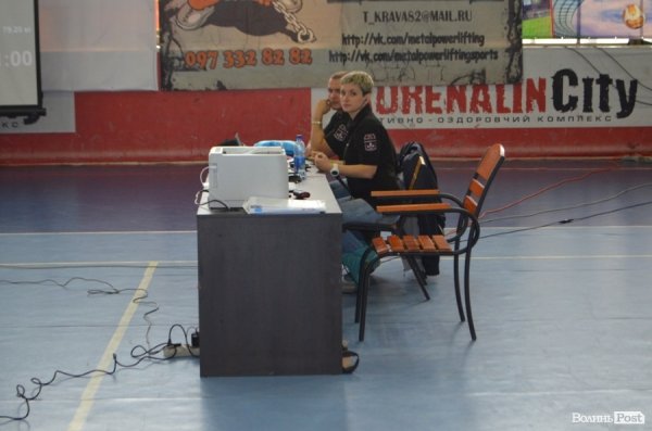 У Луцьку стартував ювілейний чемпіонат світу WPA з пауерліфтингу. ФОТО 