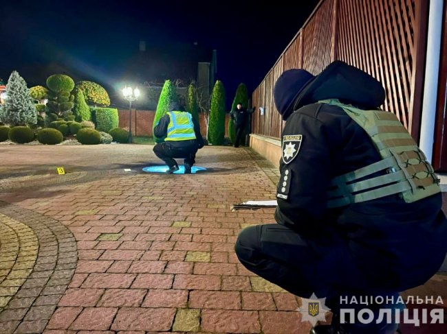 У двір будинку депутата облради на Закарпатті прилетіла граната