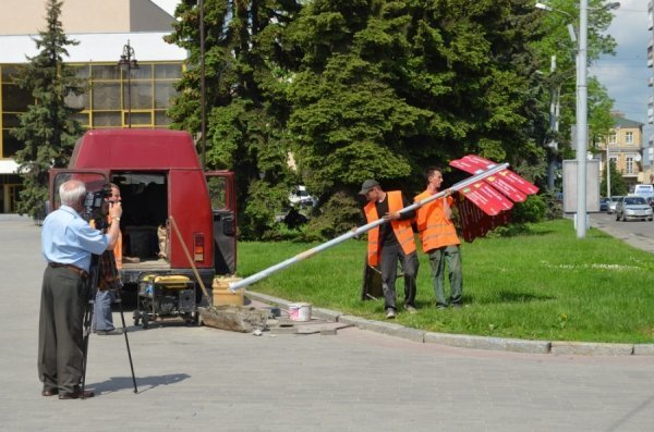 У Луцьку встановлюють знаки для туристів. ФОТО