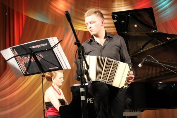 Київський гурт привіз у Луцьк автентичне танго. ФОТО