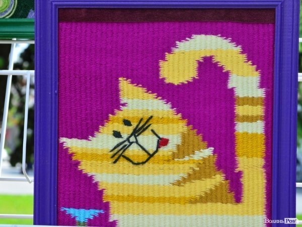 У центрі Луцька – виставка талантів зі всієї області. ФОТО 