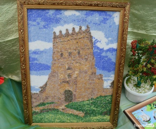 У центрі Луцька – виставка талантів зі всієї області. ФОТО 