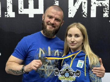 Спортсменка з Луцька стала найкращою на  Кубку України з жиму лежачи