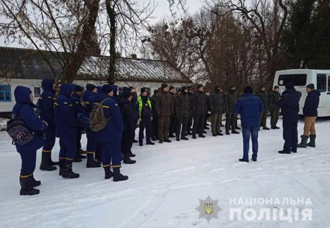 Прочісують ліси, поля, береги водойм: на Волині досі шукають чоловіка, який зник 5 січня. ФОТО