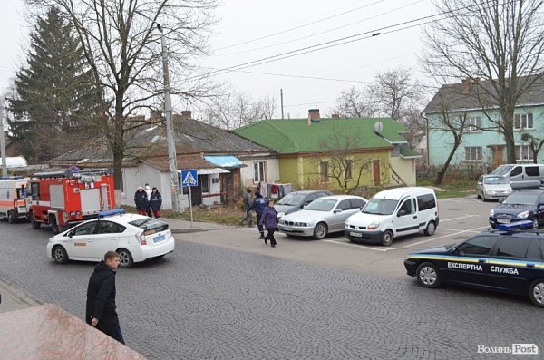 Повідомили про замінування луцької мерії. ФОТО. ДОПОВНЕНО