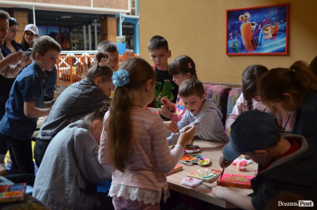 Живе спілкування і сміх – як терапія позитивом: для дітей працівників «Кромберга» влаштували свято. ФОТО 