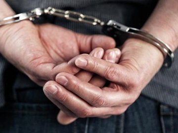 Брат убив і намагався зґвалтувати рідну сестру