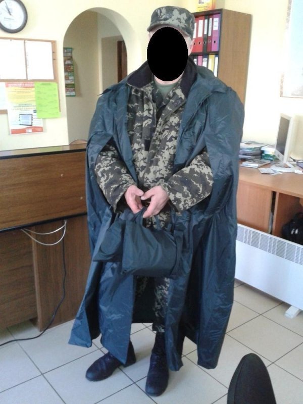 У Луцьку для бійців закупили прилад нічного бачення, 200 аптечок та 12 плащів. ФОТО 