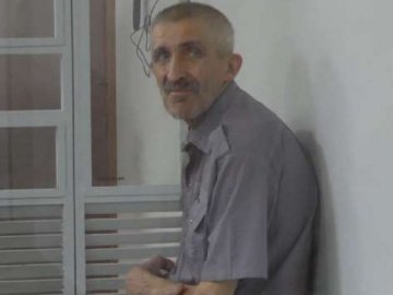 Вбивця 62-річного лучанина, який зарізав свою дружину та доньку, отримав 7,5 років позбавлення волі