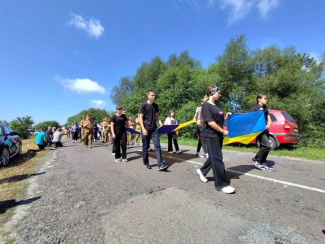 «На щиті» додому повернувся воїн з Волині Адам Савчук, який понад рік вважався зниклим безвісти