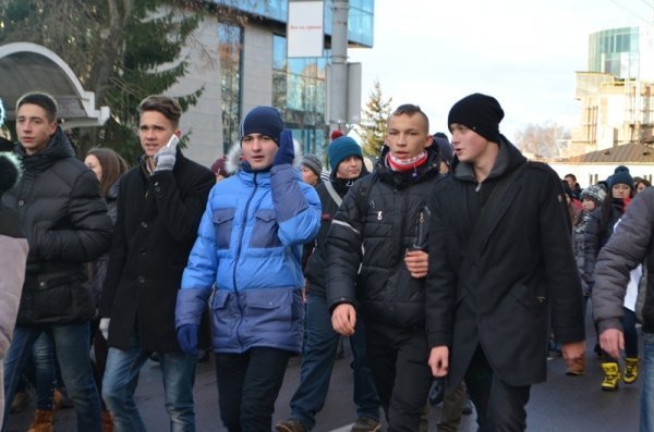 Студентський мітинг у Луцьку. ФОТО. ВІДЕО