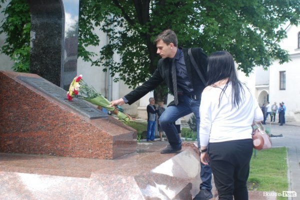 У Луцьку вшанували жертв політичних репресій. ФОТО