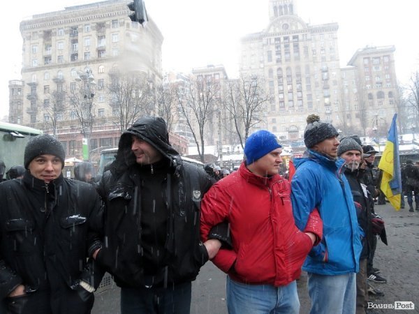 По різні боки щитів. НОТАТКИ ОЧЕВИДЦЯ. ФОТО