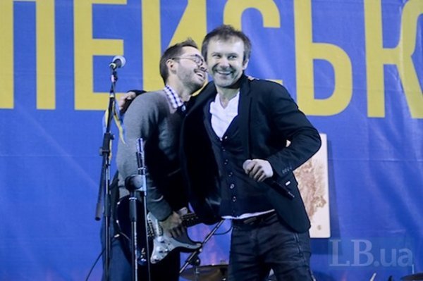 «Океан Ельзи» у золотому складі виступив на Євромайдані. ФОТО. ВІДЕО