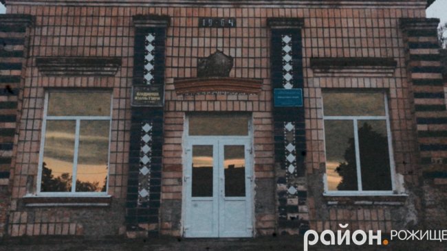 Замість ніжних рук красунь – тополі: розповіли легенду давнього волинського села 