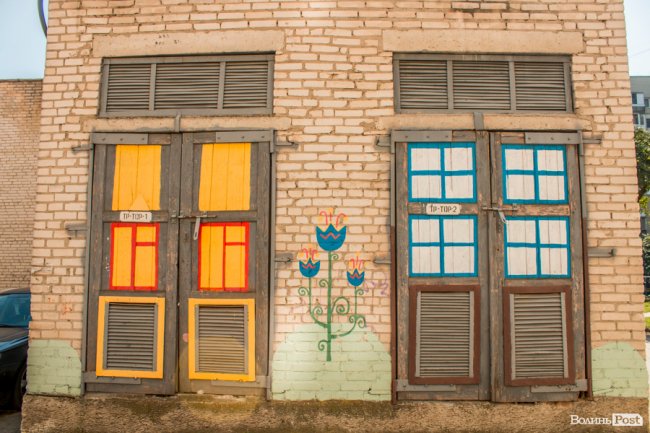 «Хто живе на ЛПЗ, тому у житті везе»: день на луцькому районі контрастів. ФОТО