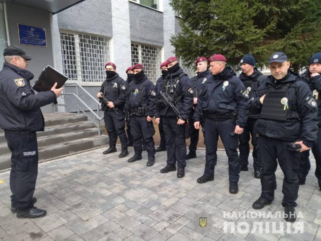 Луцьк патрулюють додаткові наряди спецпідрозділів поліції. ФОТО