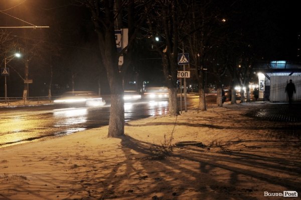 Сніг у Луцьку. ФОТО