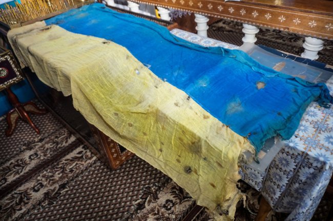 На Волині в сховку знайшли 75-річний прапор України