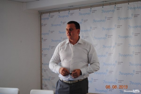 Лучан беруться навчити, як скаржитися на погані дороги