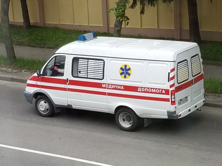 У Луцьку з вікна четвертого поверху випав хлопець