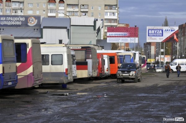 Луцька автостанція. БУДНІ МІСТА 