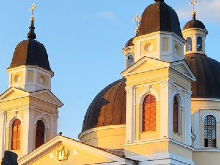 Де у Луцьку освятити мед, мак і зілля 1 серпня: розклад богослужінь