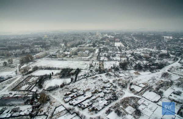 Наче в кіно: волинський завод з висоти польоту