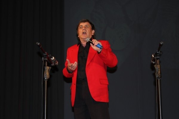 Для волинських ветеранів заспівав Народний артист. ФОТО