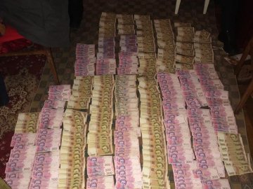 У Рівному на місці злочину померла злодійка, яка вкрала гроші у пенсіонерів