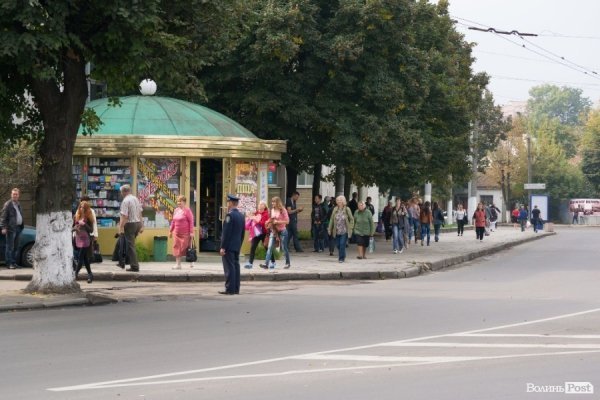 Янукович у Луцьку: засилля міліції і величезні затори. ФОТО