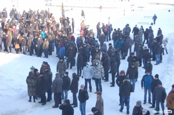 Волинська ОДА: штурм, який не відбувся. ФОТОРЕПОРТАЖ