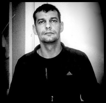 Петро Козарук. 26 березня внаслідок мінометного обстрілу опорного пункту неподалік від Авдіївки загинули три військовослужбовці 72-ї окремої механізованої бригади, ще троє дістали поранень. Мінометна міна влучила в бліндаж, де перебували бійці