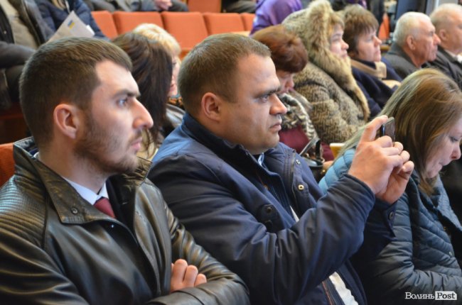 Повстанські пісні, зізнання в любові і до чого тут ва(Зе)лін: як на Волинь Порошенко приїздив. ФОТОРЕПОРТАЖ