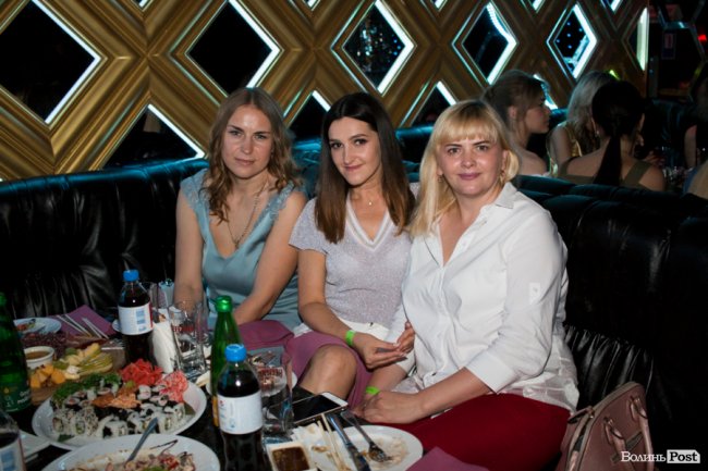 У луцькій «Опері» відгримів концерт Макса Барських. ФОТОРЕПОРТАЖ