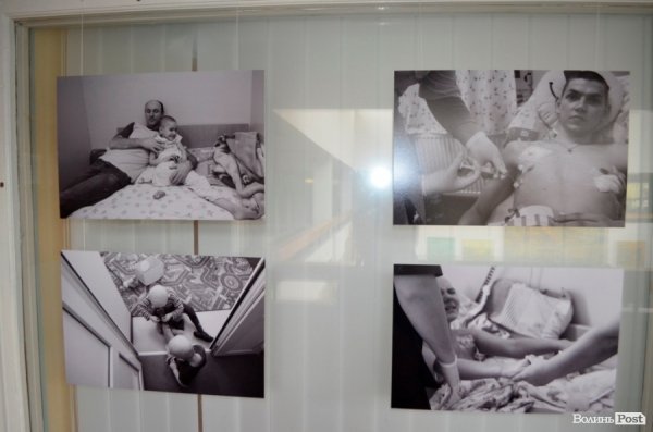 У Луцьку - виставка світлин про рак у дітей. ФОТО