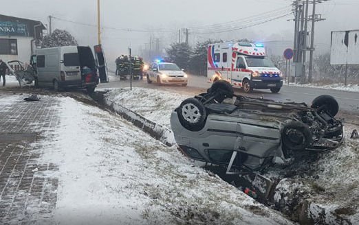 Автобус, який віз українців, потрапив у аварію в Словаччині