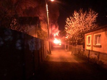У Луцьку на Ковельській вночі горів будинок