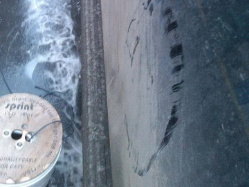 У Луцьку водій пошкодив авто і втік