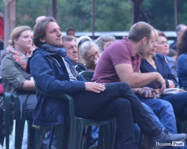 Луцький замок зустрічав останню ніч літа джазом. ФОТО 