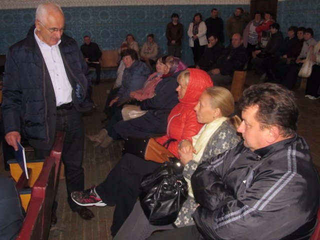 Конфліктна ситуація: громада на Волині не знає, до кого приєднатись