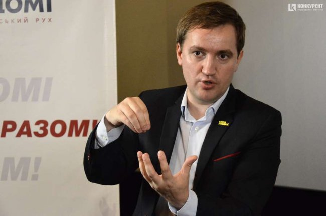 Відомий політичний експерт розповів, як не «клюнути» на гачок до олігархів. ФОТО