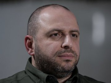 Міноборони думає надсилати повістки «електронкою», в тому числі й за кордон, – Умєров