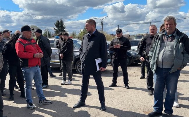 Протести шахтарів на Волині: люди не пускають на роботу нового керівника «Волиньвугілля»