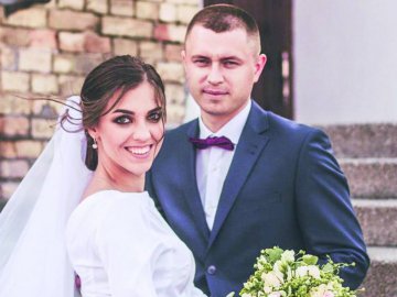 «Побачив Настю, і моє серце йокнуло»: історія кохання патрульних з Волині