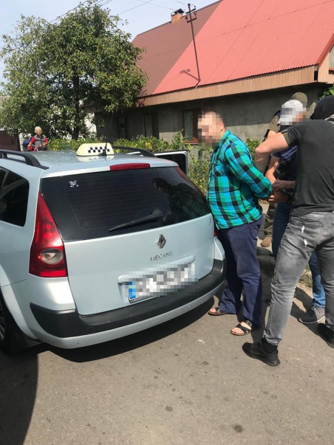 На Волині затримали військовослужбовця на торгівлі амфетаміном. ФОТО